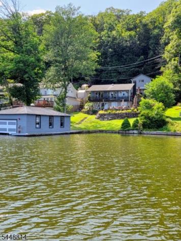 213 Hudson Avenue Hopatcong NJ 07843