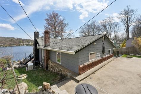 213 Hudson Avenue Hopatcong NJ 07843