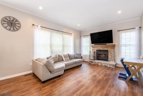 1 Fiddlers Way Sparta NJ 07871