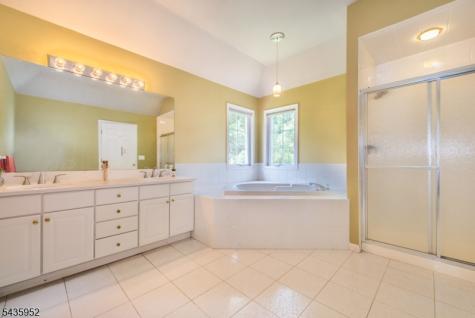 1 Fiddlers Way Sparta NJ 07871