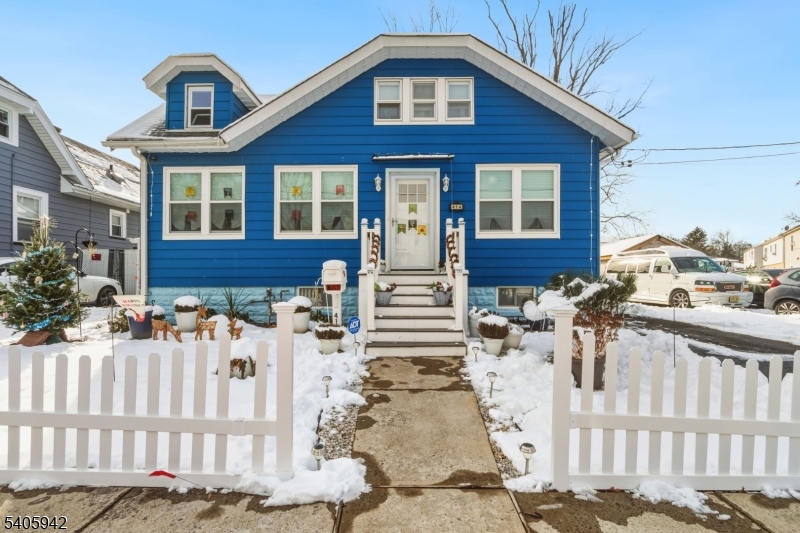 414 Martin Street Roselle NJ 07203