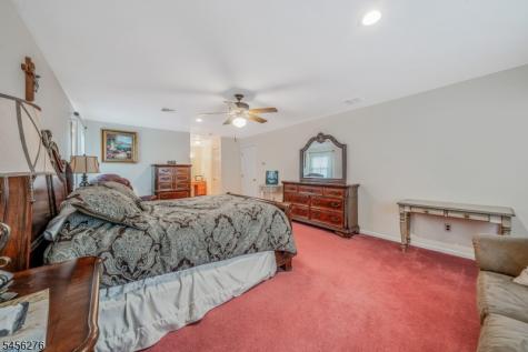 11 Ledgerock Court Parsippany-troy Hills NJ 07950