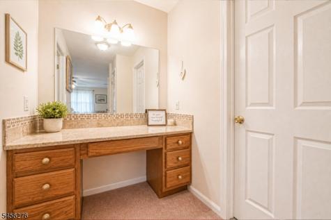 11 Ledgerock Court Parsippany-troy Hills NJ 07950