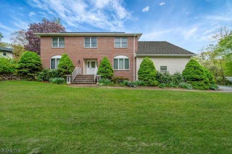 11 Ledgerock Court Parsippany-troy Hills NJ 07950