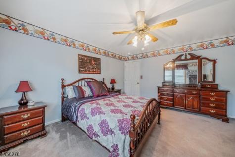 11 Ledgerock Court Parsippany-troy Hills NJ 07950