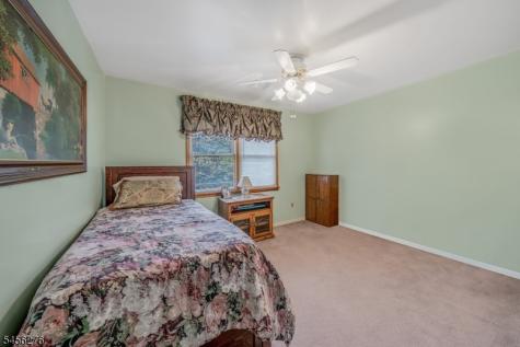 11 Ledgerock Court Parsippany-troy Hills NJ 07950