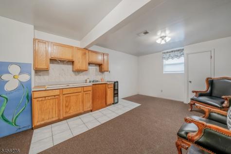 11 Ledgerock Court Parsippany-troy Hills NJ 07950