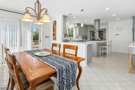 60 Evergreen Lane Watchung NJ 07069