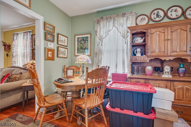 4 S Springfield Avenue Springfield NJ 07081