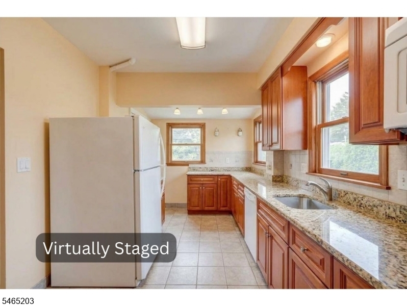 4 S Springfield Avenue Springfield NJ 07081