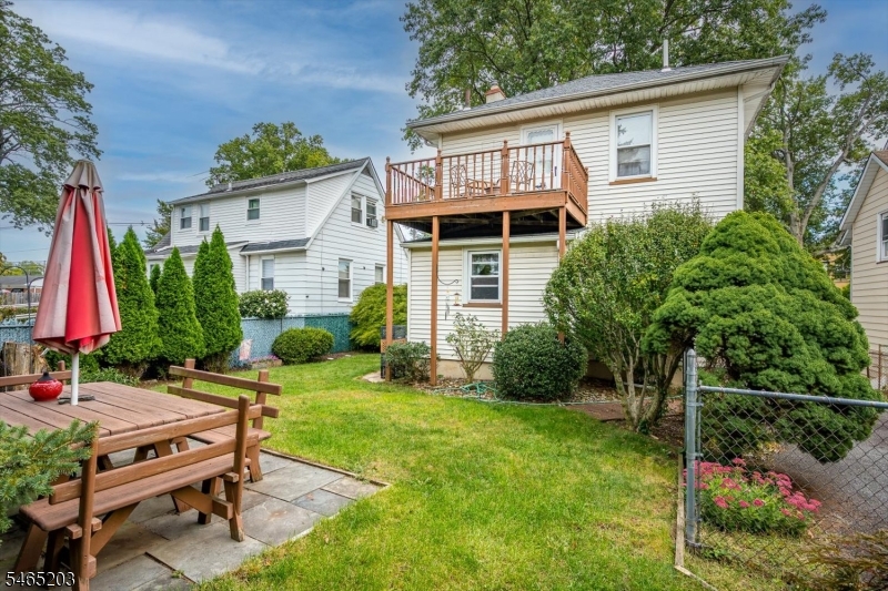 4 S Springfield Avenue Springfield NJ 07081