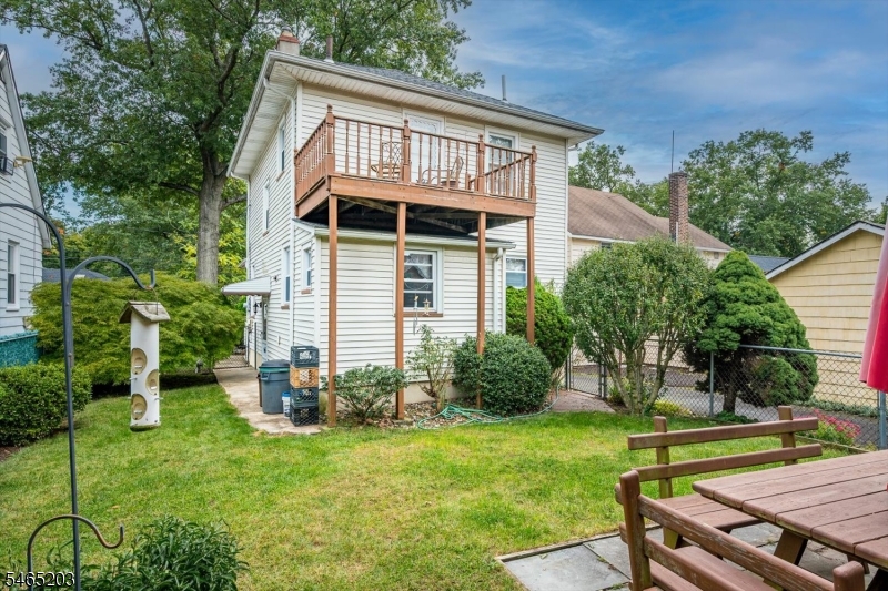 4 S Springfield Avenue Springfield NJ 07081