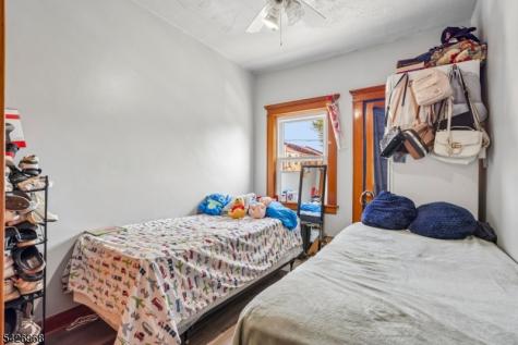 390 Delano Place Fairview NJ 07022