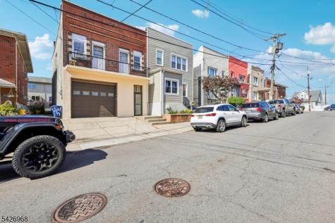 390 Delano Place Fairview NJ 07022