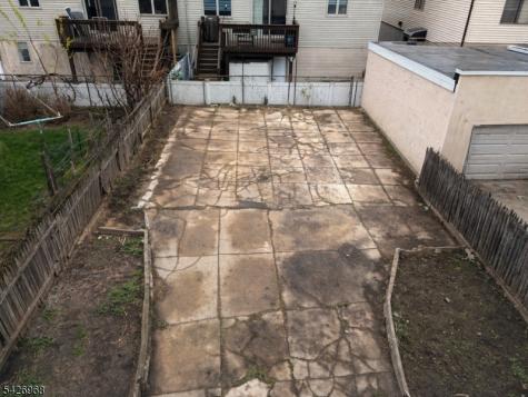 390 Delano Place Fairview NJ 07022