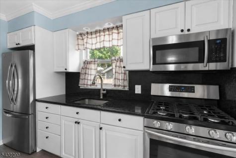 29 Central Avenue Pompton Lakes NJ 07442