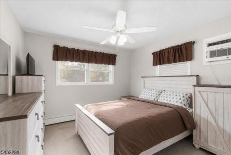 29 Central Avenue Pompton Lakes NJ 07442