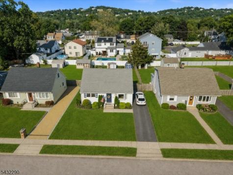 29 Central Avenue Pompton Lakes NJ 07442