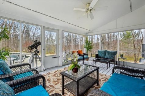3 Dogwood Lane Tewksbury NJ 07830