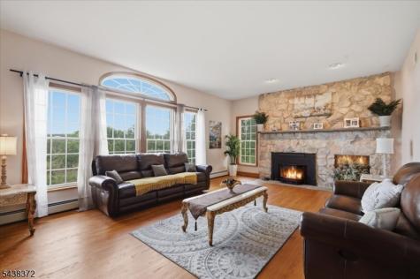 23 Stark Road Knowlton NJ 07832