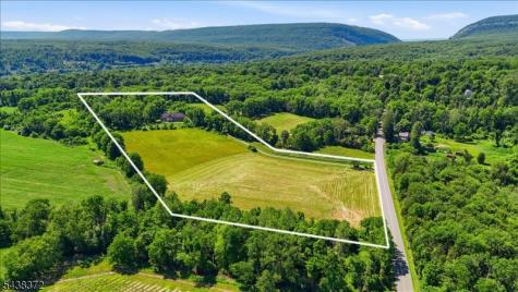 23 Stark Road Knowlton NJ 07832