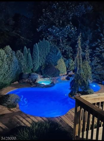 17 Elmwood Drive Warren NJ 07059
