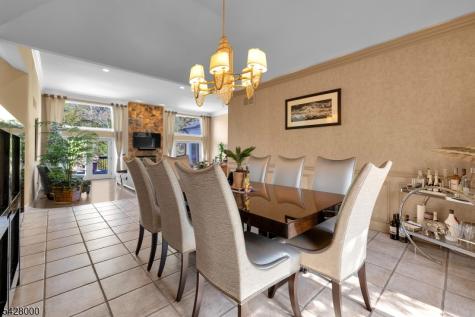 17 Elmwood Drive Warren NJ 07059