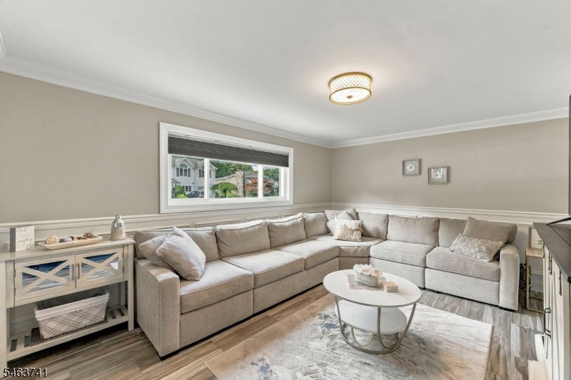 264 Winifred Drive Totowa NJ 07512