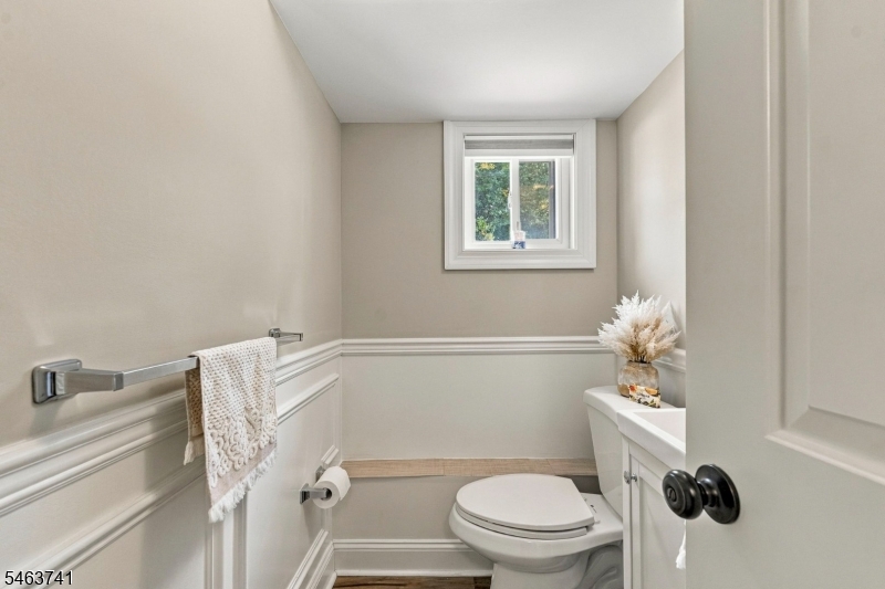 264 Winifred Drive Totowa NJ 07512