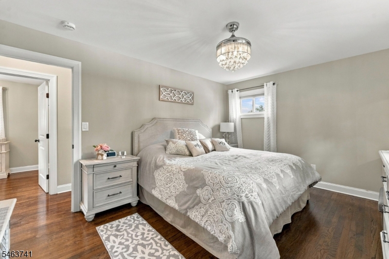 264 Winifred Drive Totowa NJ 07512