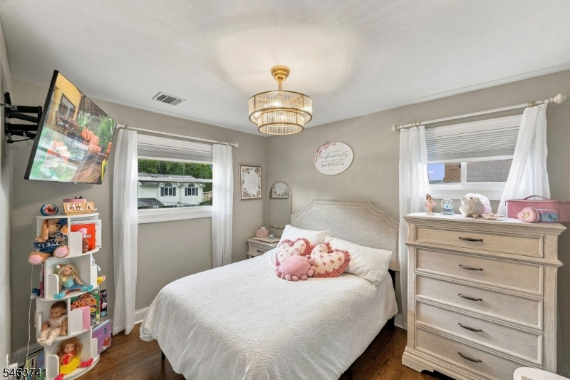 264 Winifred Drive Totowa NJ 07512