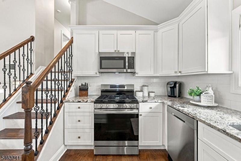 264 Winifred Drive Totowa NJ 07512