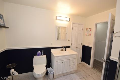 567 Foothill Road Bridgewater NJ 08807