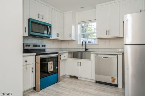 195 W Main Street Unit 22 Chester NJ 07930