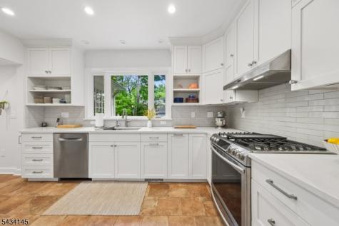 14 Holland Terrace Montclair NJ 07042
