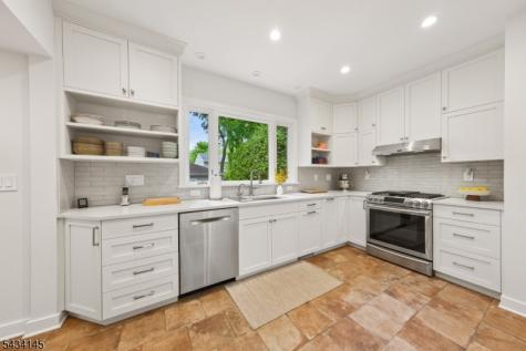 14 Holland Terrace Montclair NJ 07042