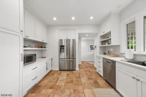 14 Holland Terrace Montclair NJ 07042