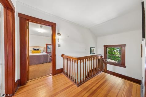 14 Holland Terrace Montclair NJ 07042