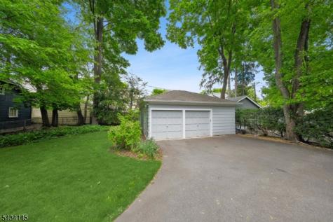 14 Holland Terrace Montclair NJ 07042