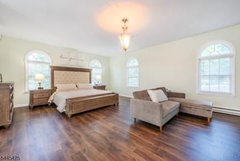 19 Little Road Lafayette NJ 07848
