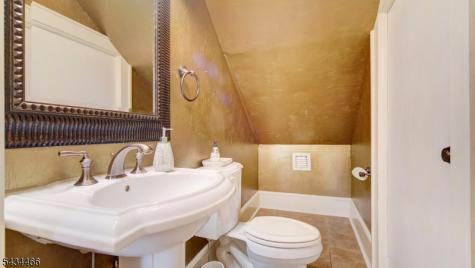 262 Northfield Avenue West Orange NJ 07052