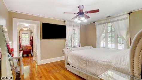 262 Northfield Avenue West Orange NJ 07052