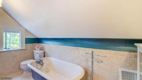 262 Northfield Avenue West Orange NJ 07052