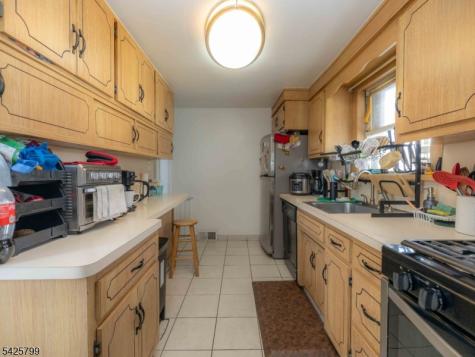 706 Keep Street Linden NJ 07036