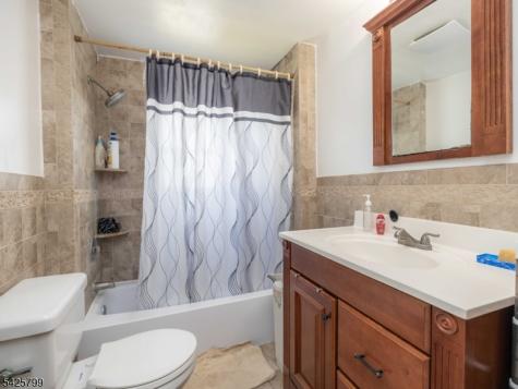 706 Keep Street Linden NJ 07036