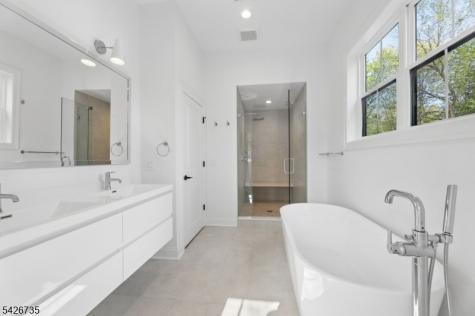 32 W Mcclellan Avenue Livingston NJ 07039