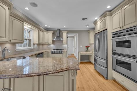 51 Winay Terrace Washington NJ 07853