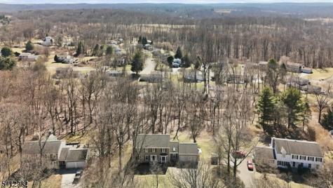 51 Winay Terrace Washington NJ 07853