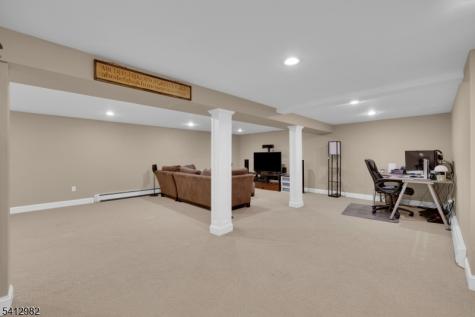 51 Winay Terrace Washington NJ 07853