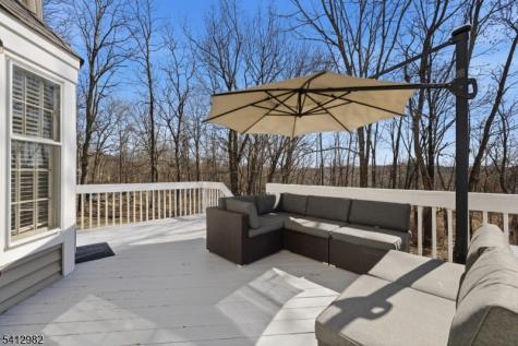 51 Winay Terrace Washington NJ 07853